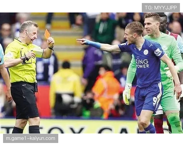 教练抗议裁判权威边界 英足总纪律处罚面临平衡难题